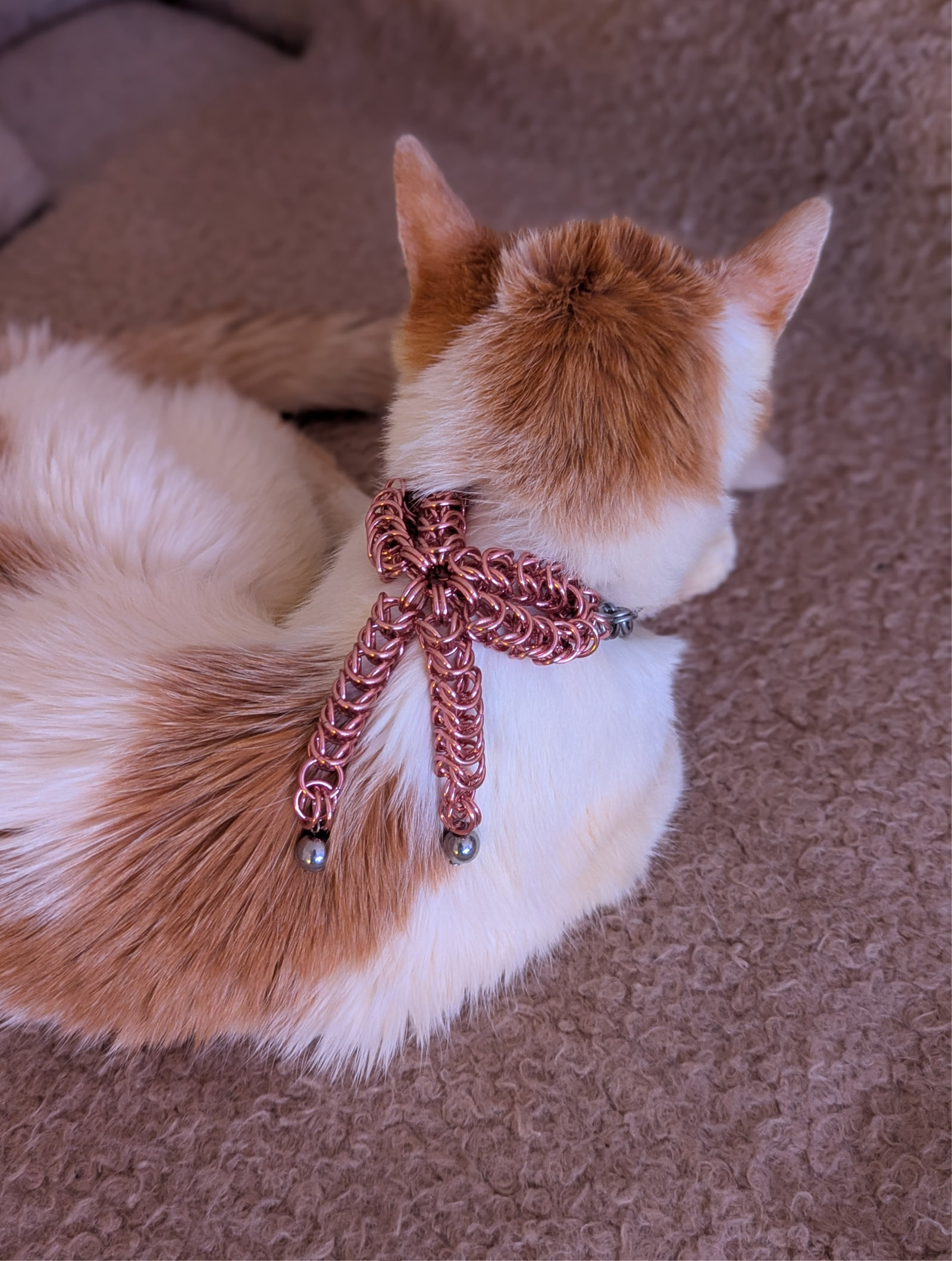 Bow Chain alternate view