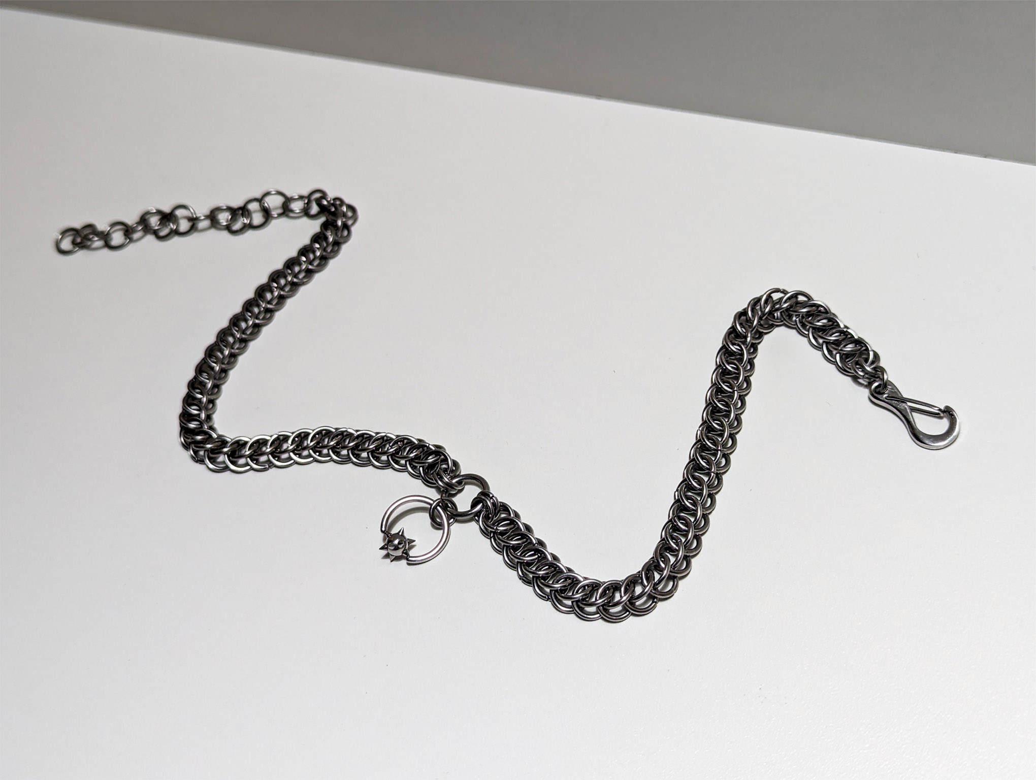 Brat Chain preview