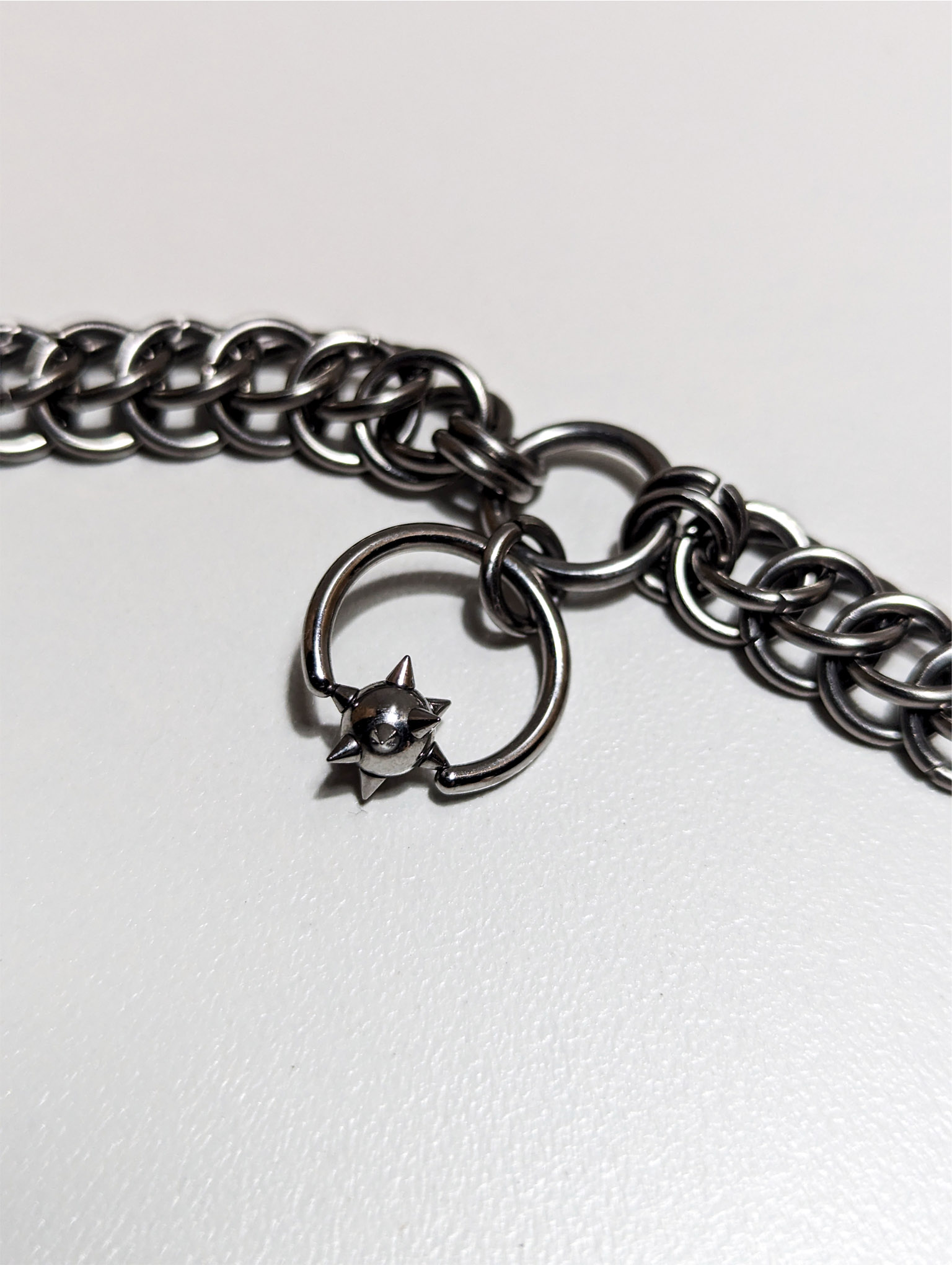 Brat Chain alternate view